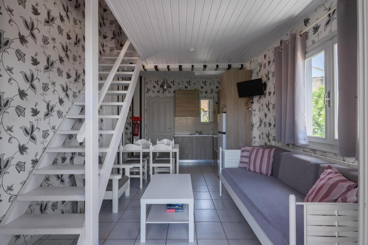 Potamaki Studios & Apartments Stoúpa Esterno foto