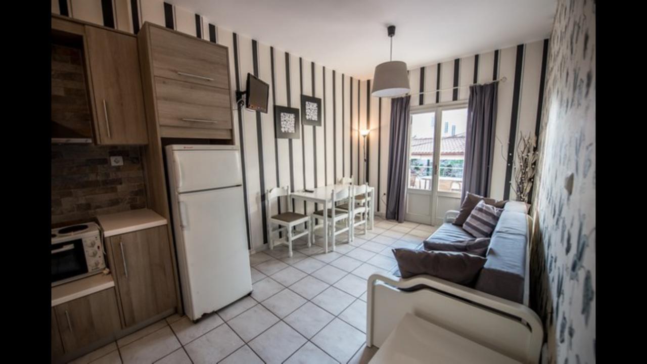 Potamaki Studios & Apartments Stoúpa Esterno foto